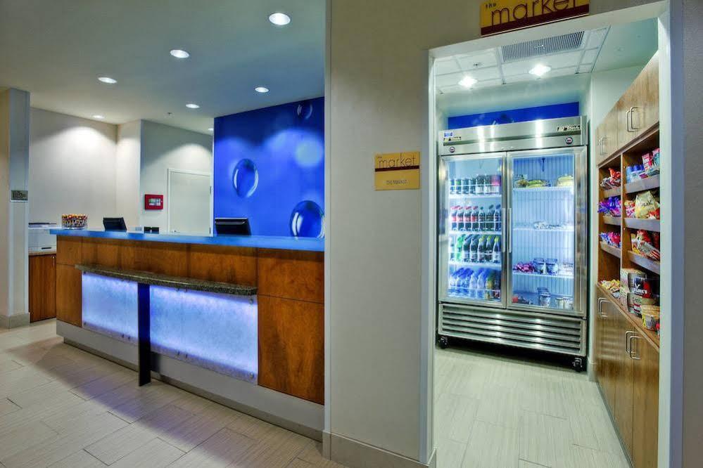 Springhill Suites By Marriott Baton Rouge North / Airport Exterior foto