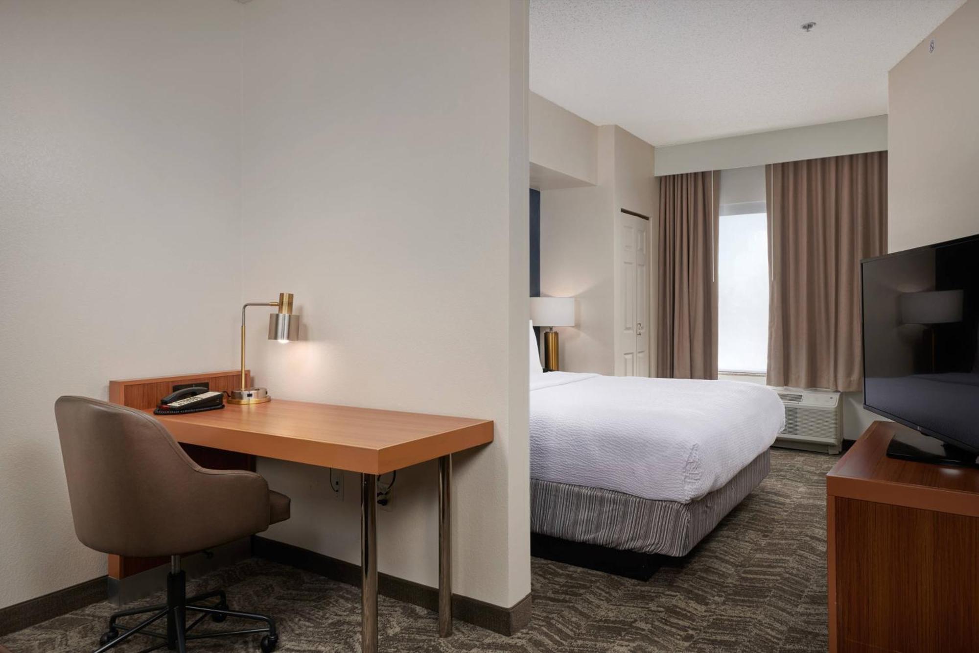Springhill Suites By Marriott Baton Rouge North / Airport Exterior foto